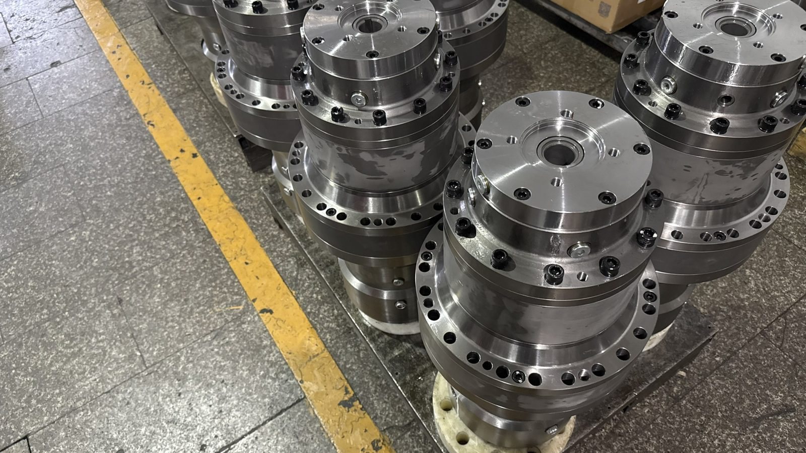 ZCM hydraulic transmissions ready for shipment